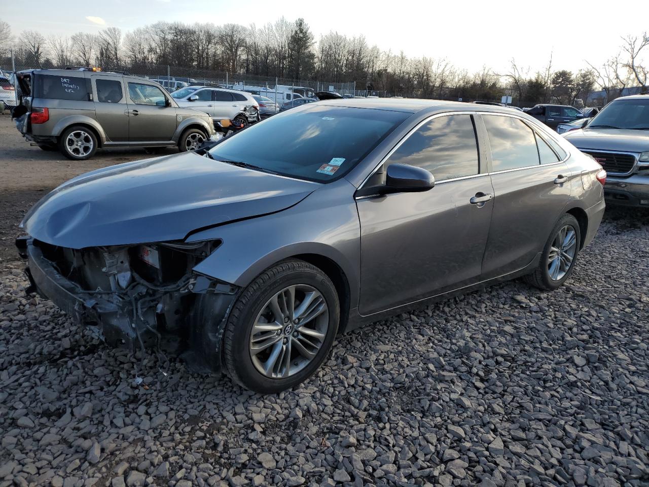 Image 1 of 2017 TOYOTA CAMRY LE 2017 with VIN 4T1BF1FK9HU424766