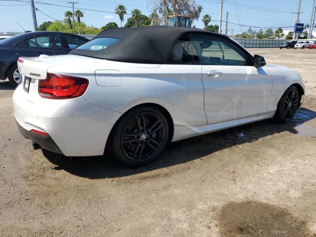 Obraz 3 z 2020 BMW M240I  2020 z VIN WBA2N1C01L7D82014