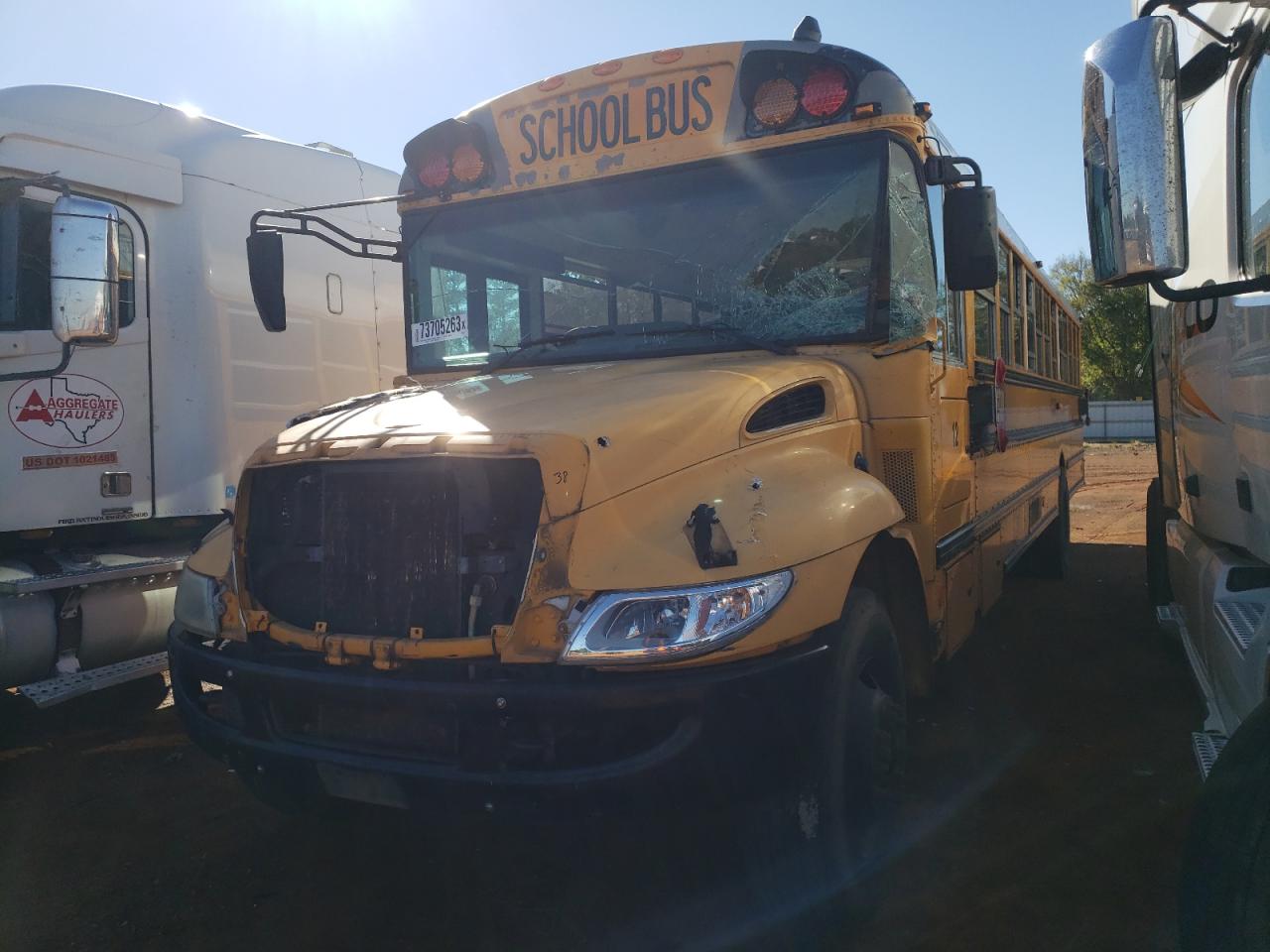 Obraz 2 z 2011 IC CORPORATION 3000 CE 2011 z VIN 4DRBUAAN0BB284522