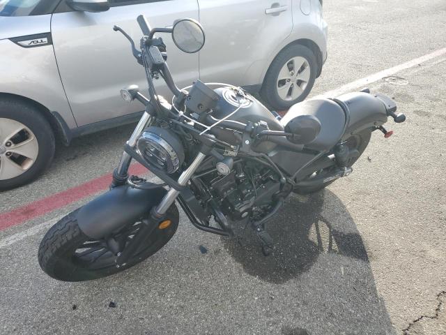 Image 2 of 2021 HONDA CMX300 A 2021 with VIN MLHNC5355M5400028