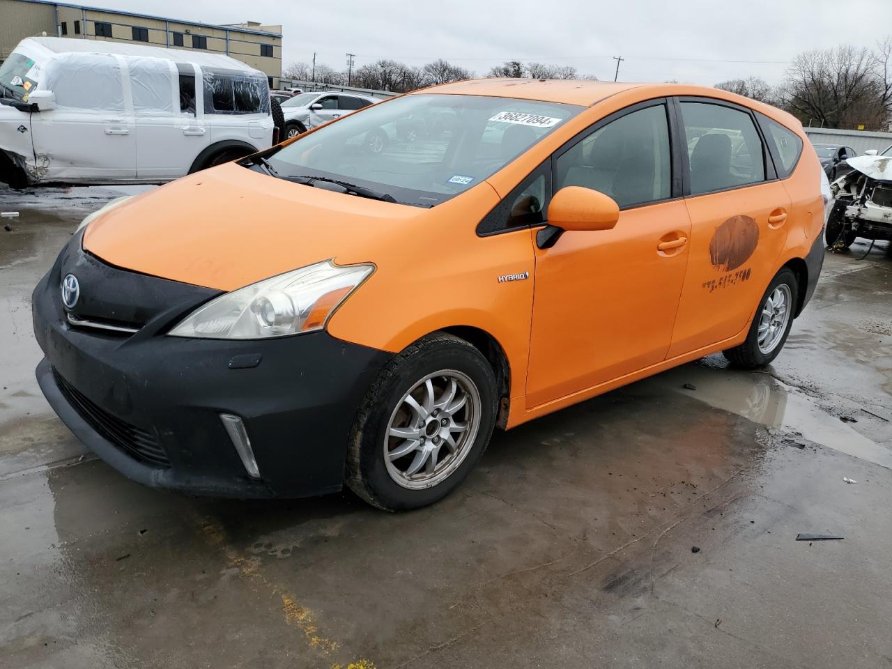 Obraz 1 z 2014 TOYOTA PRIUS V  2014 z VIN JTDZN3EUXEJ011384