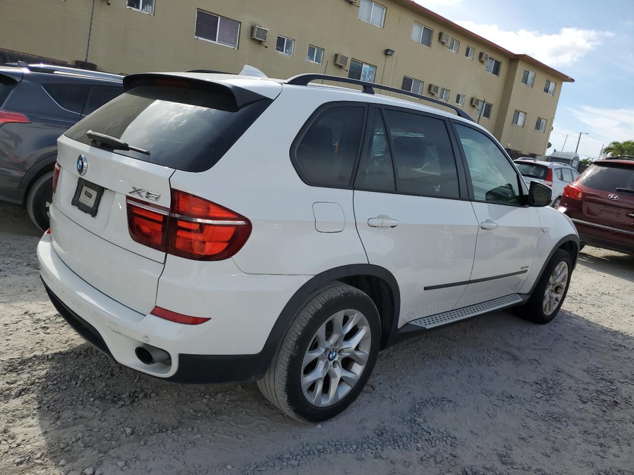 Изображение 3 2012 BMW X5 XDRIVE35I 2012 с VIN 5UXZV4C52CL988178