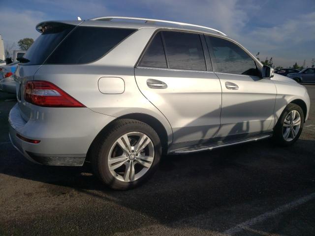 Obraz 3 z 2015 MERCEDES-BENZ ML-CLASS 350 2015 z VIN 4JGDA5JBXFA578004