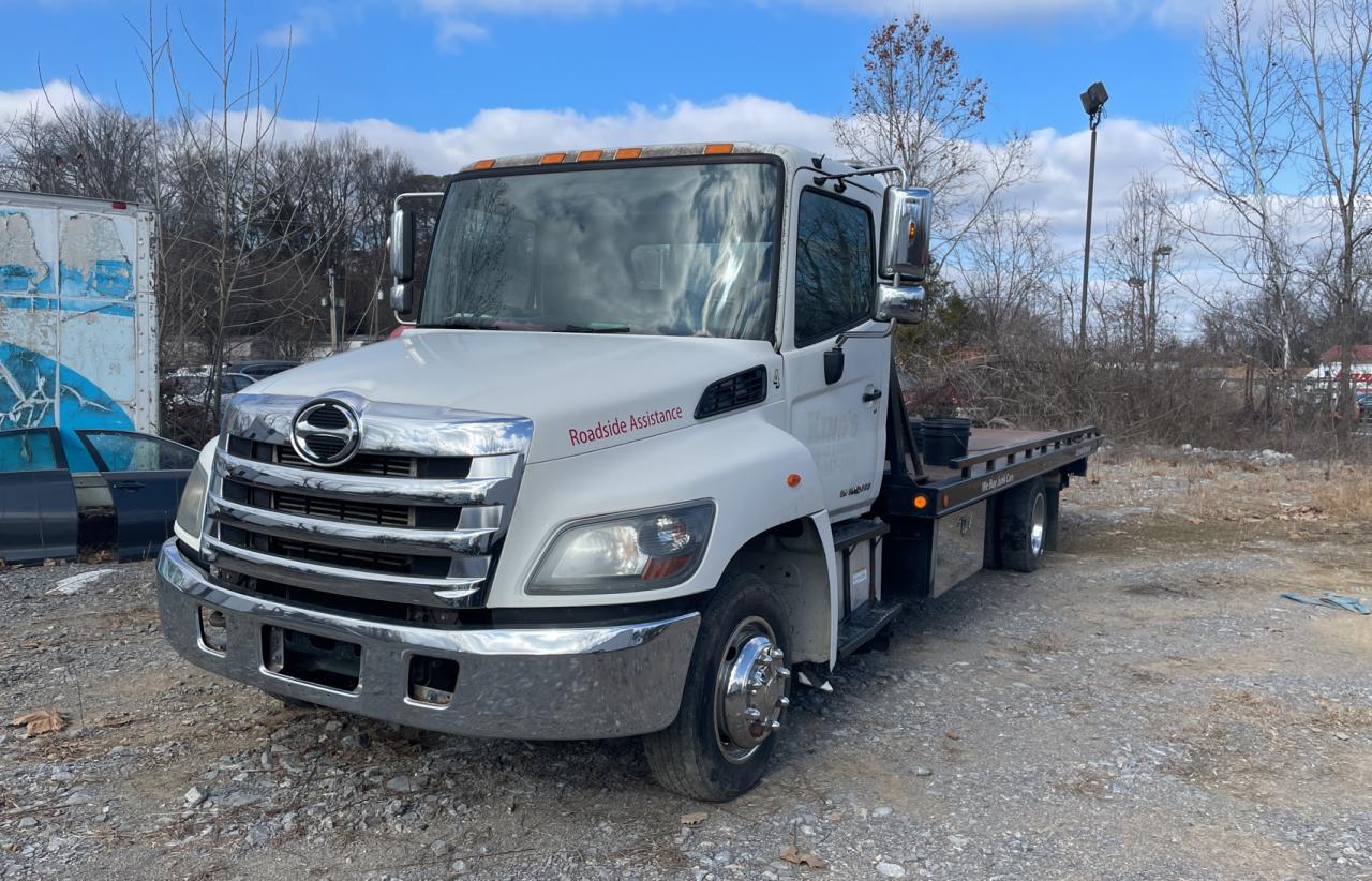 Image 2 of 2014 HINO 258/268 2014 with VIN 5PVNE8JN3E4S50459