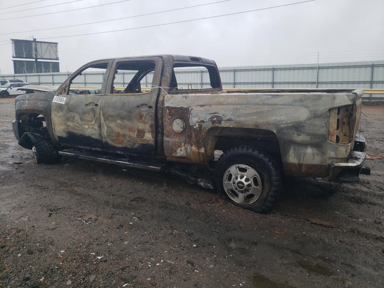Image 2 of 2015 CHEVROLET SILVERADO K2500 HEAVY DUTY LT 2015 with VIN 1GC1KVEG6FF540301