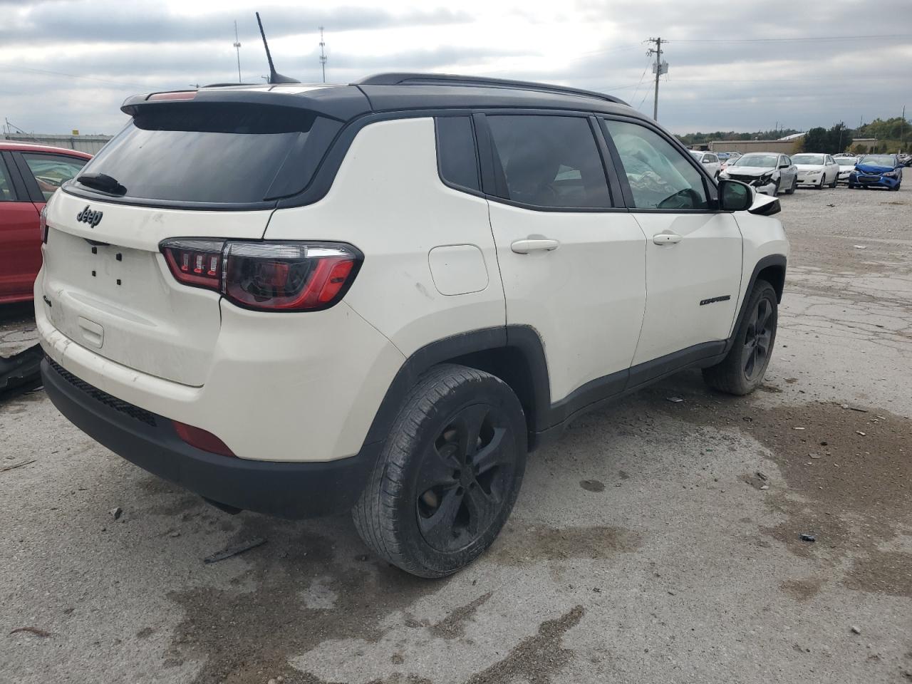 Obraz 3 z 2021 JEEP COMPASS LATITUDE 2021 z VIN 3C4NJDBB7MT544092