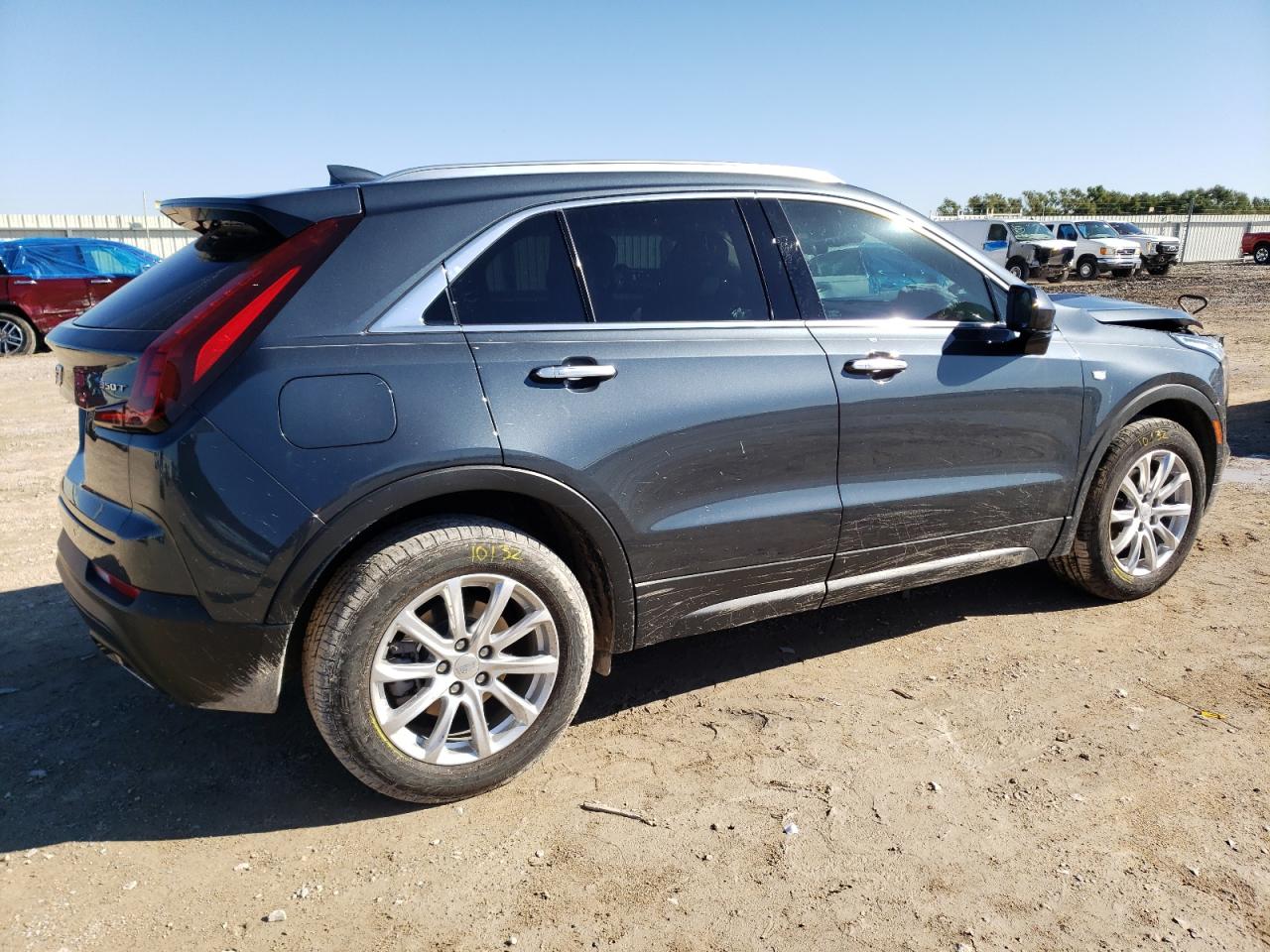 Image 3 of 2021 CADILLAC XT4 LUXURY 2021 with VIN 1GYAZAR44MF018679