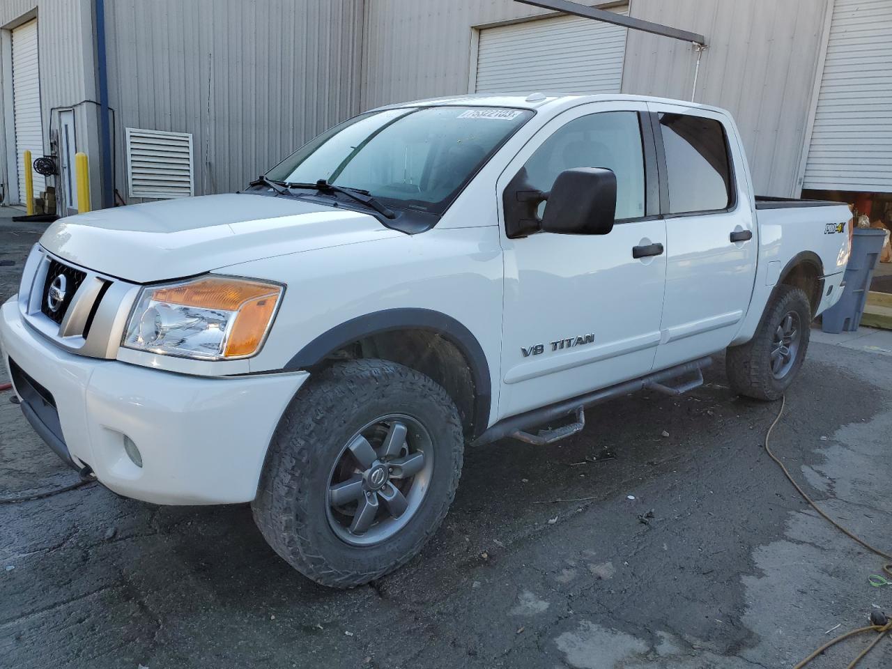 Obraz 1 z 2015 NISSAN TITAN S 2015 z VIN 1N6BA0EC7FN504336