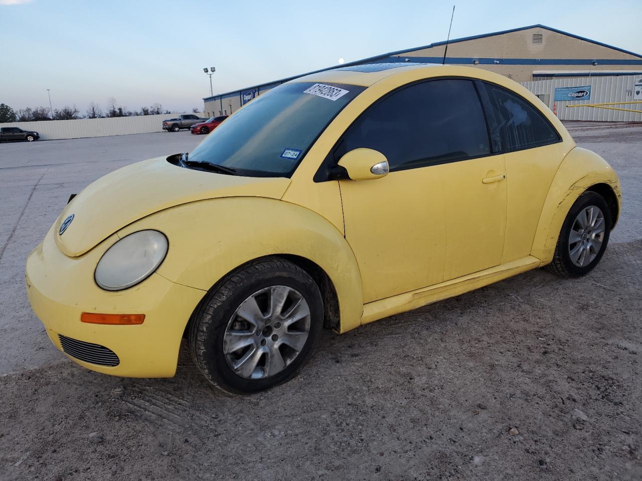 Image 1 of 2008 VOLKSWAGEN NEW BEETLE S 2008 with VIN 3VWRW31C08M519734