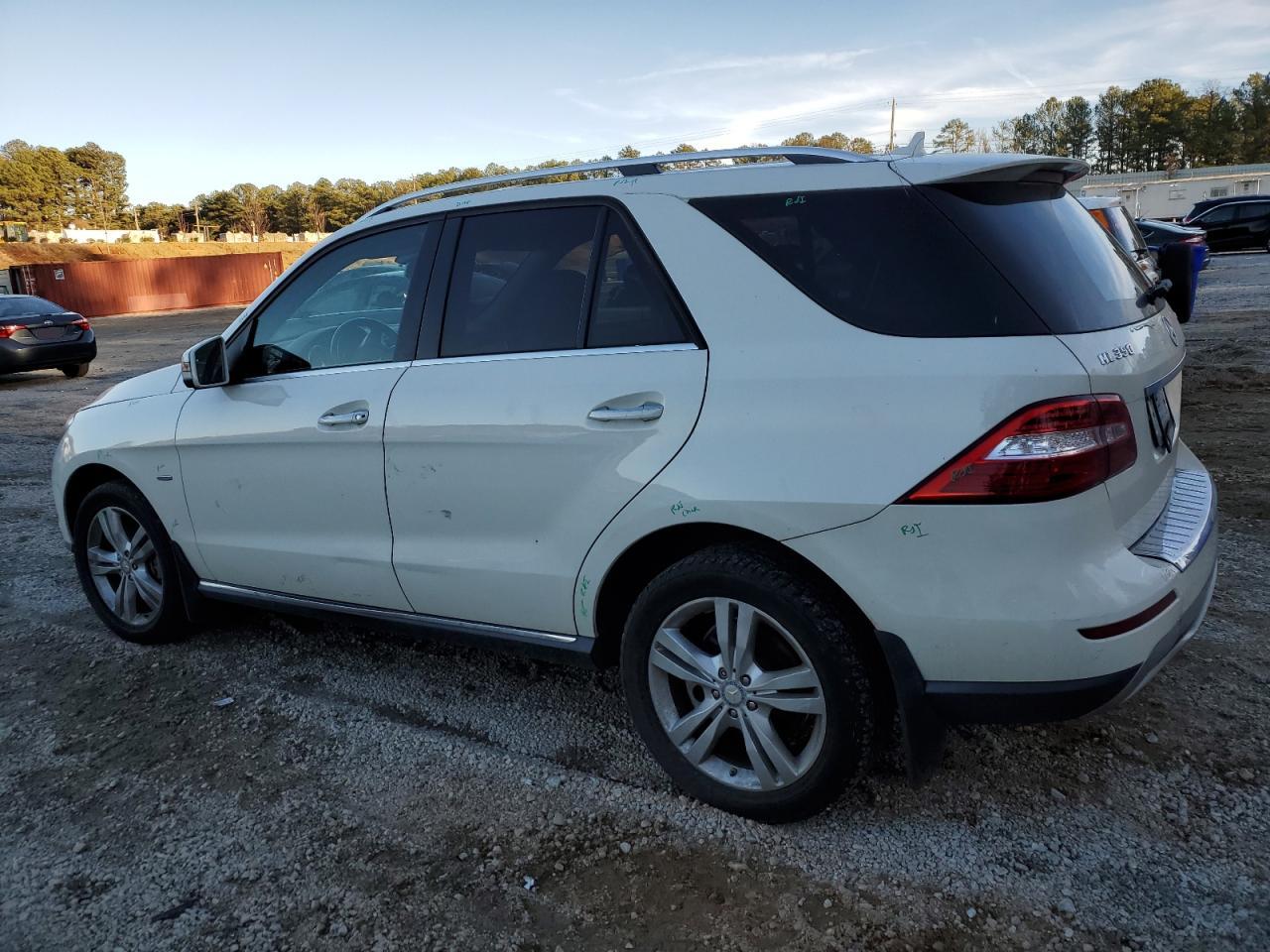 Image 2 of 2012 MERCEDES-BENZ ML 350 BLUETEC 2012 with VIN 4JGDA2EBXCA010775
