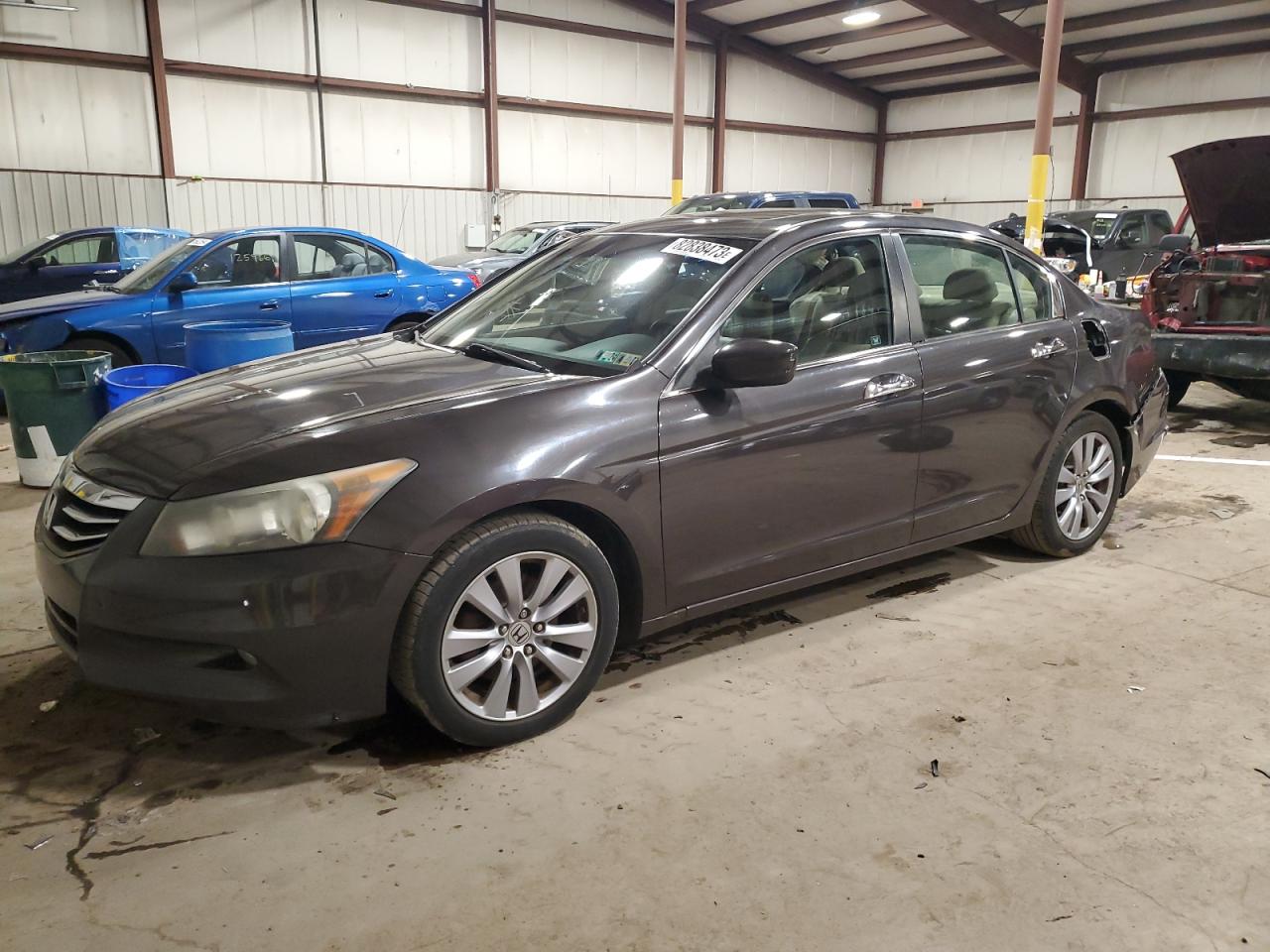 Изображение 1 2011 HONDA ACCORD EXL 2011 с VIN 1HGCP3F81BA011899