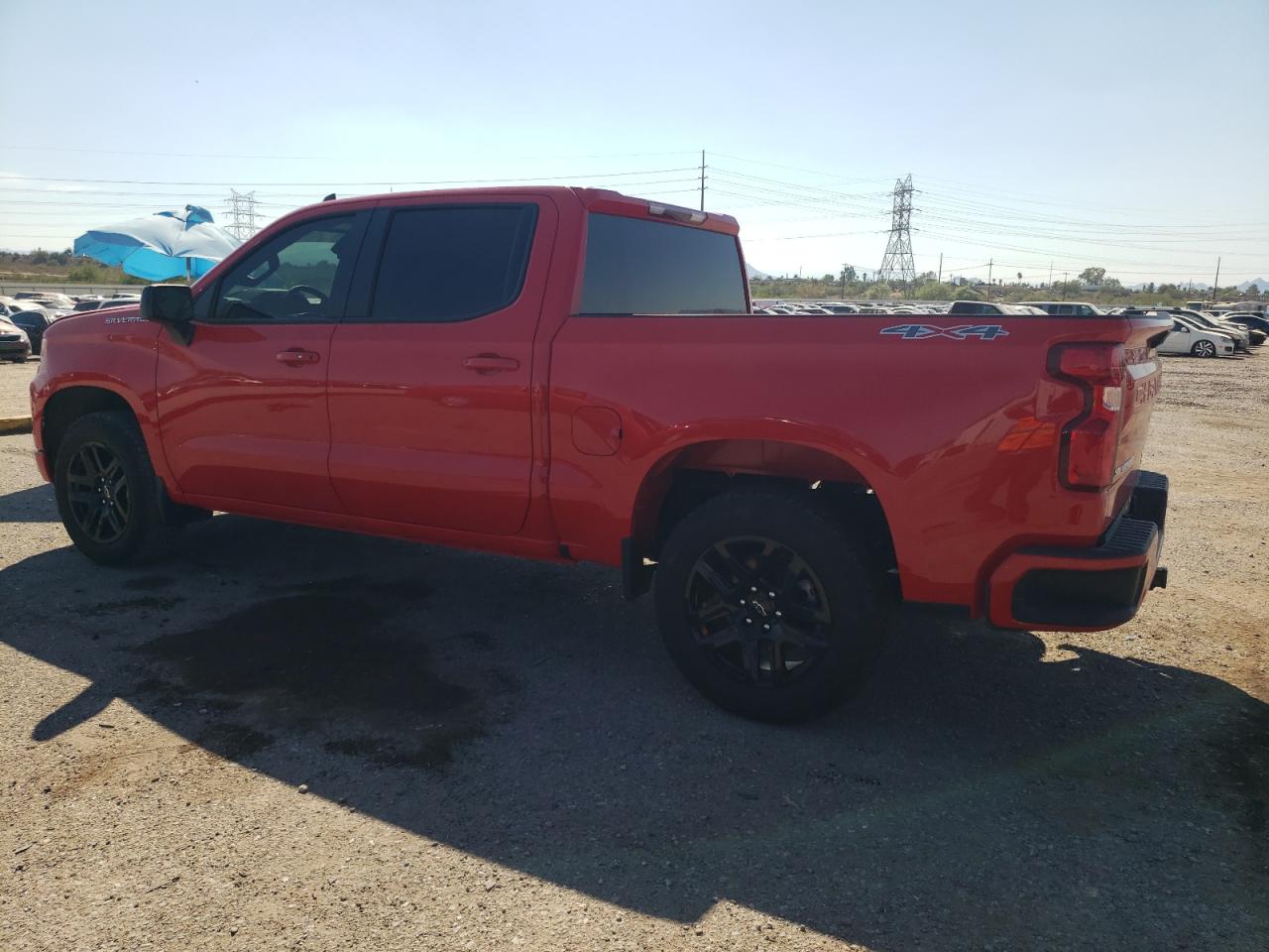 Изображение 2 2023 CHEVROLET SILVERADO K1500 RST 2023 с VIN 2GCUDEED9P1131442