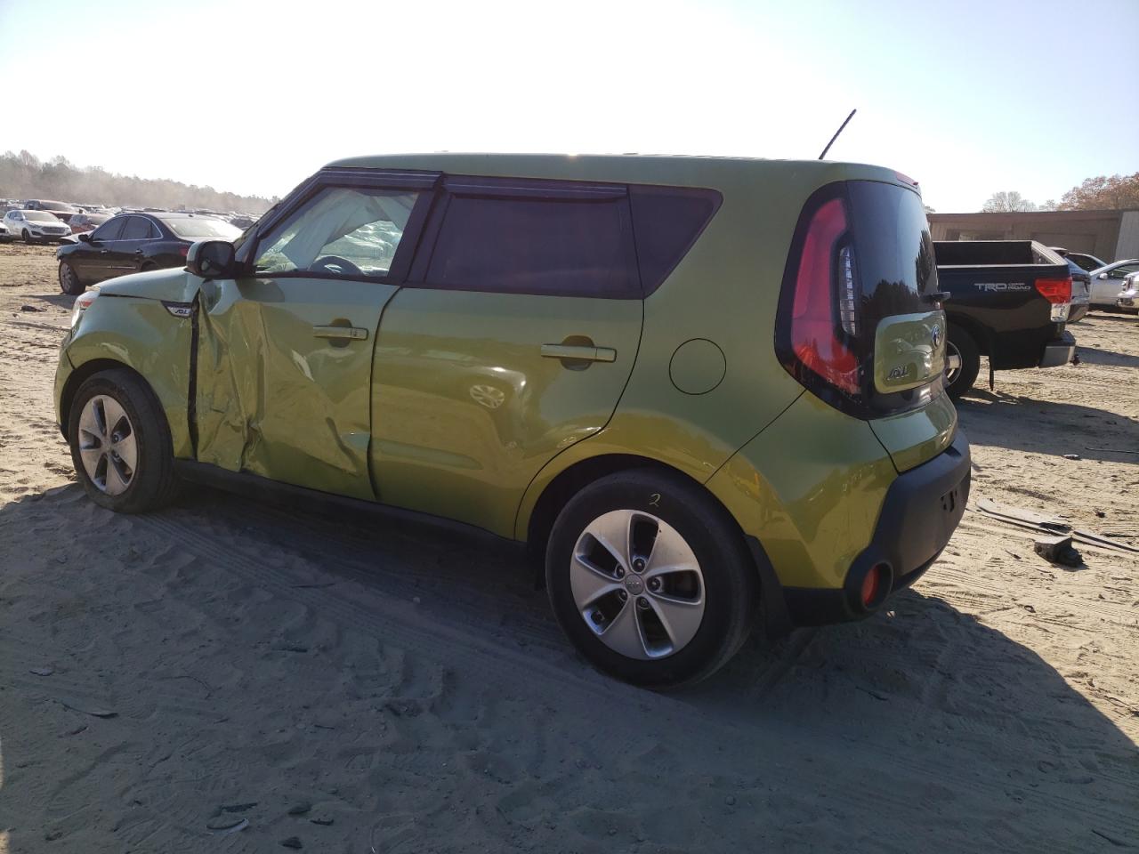 Image 2 of 2016 KIA SOUL  2016 with VIN KNDJN2A27G7823057