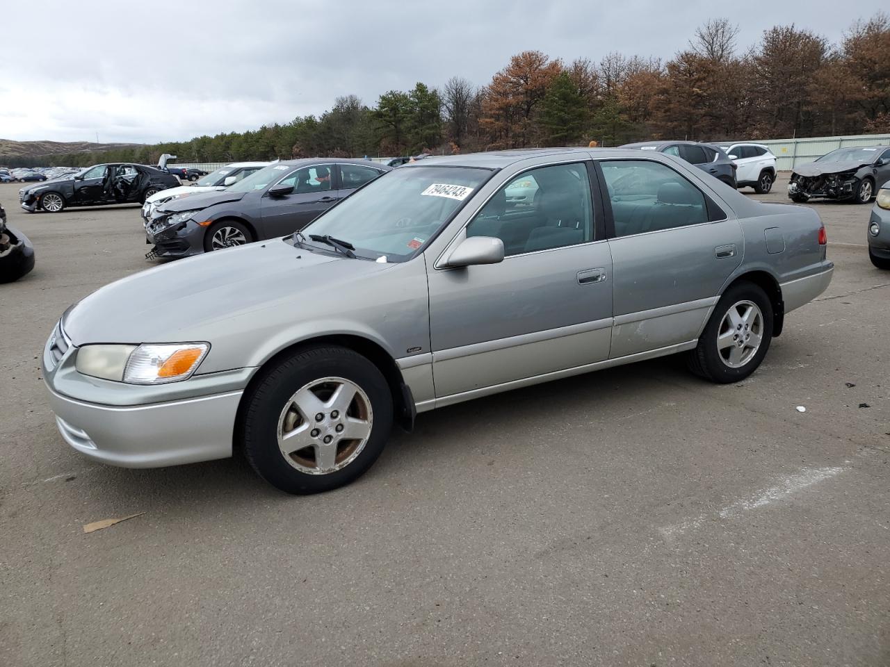 Изображение 2001 TOYOTA CAMRY CE 2001