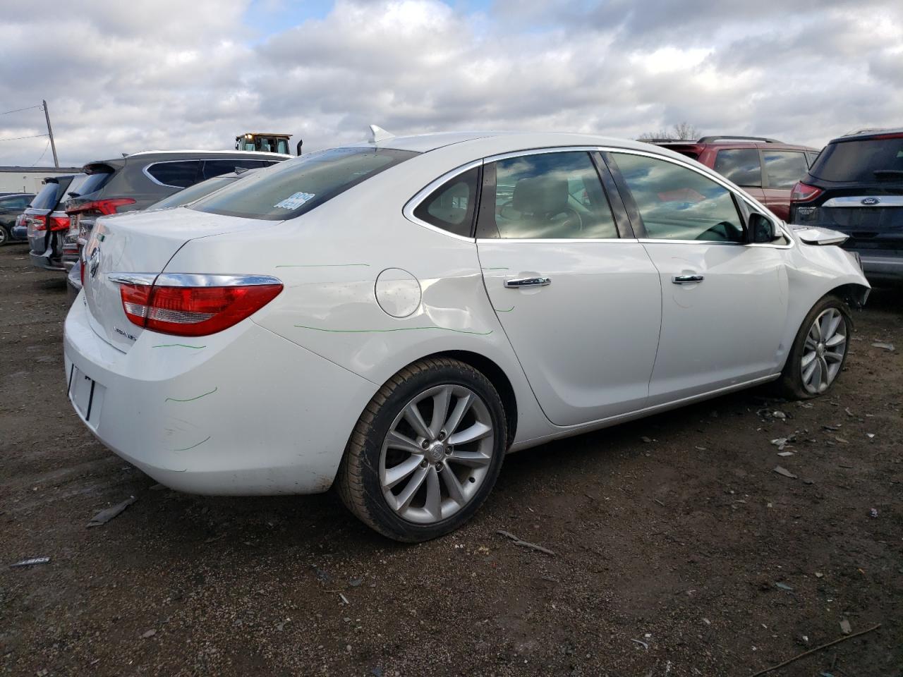 Obraz 3 z 2012 BUICK VERANO  2012 z VIN 1G4PP5SK9C4204259