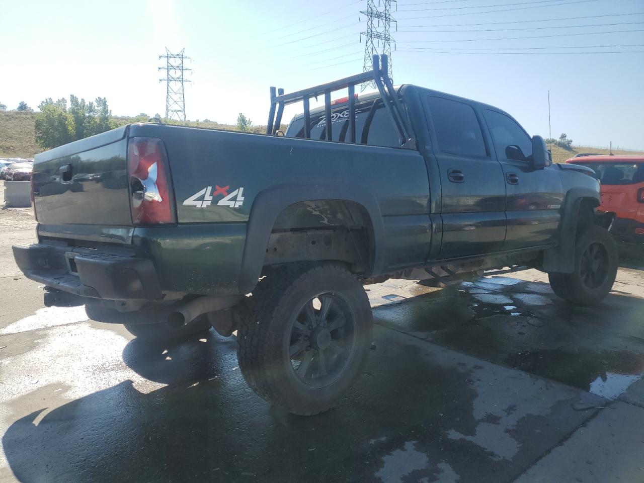 Image 3 of 2004 CHEVROLET SILVERADO K2500 HEAVY DUTY 2004 with VIN 1GCHK23U44F203287