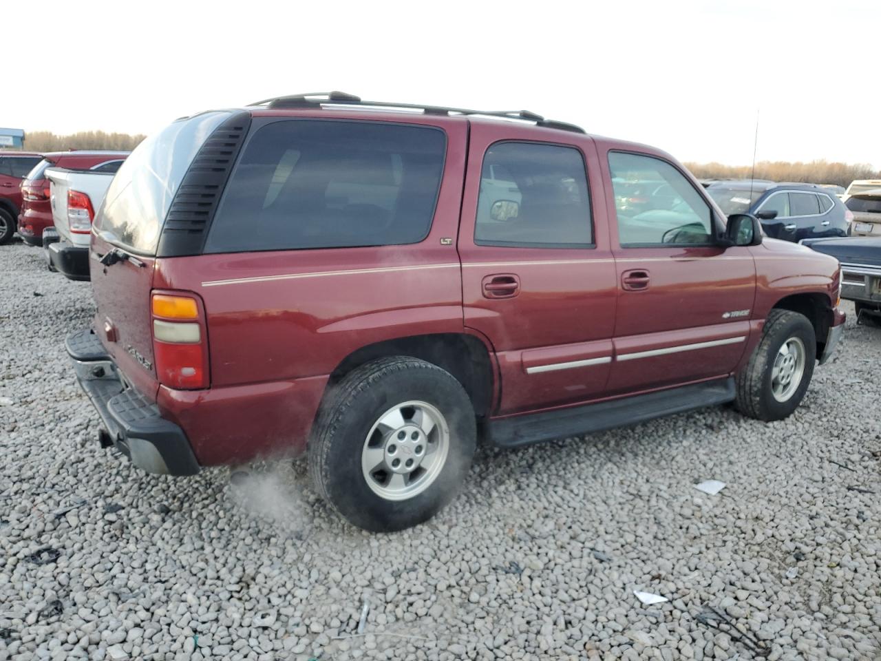 Image 3 of 2003 CHEVROLET TAHOE C1500 2003 with VIN 1GNEC13Z73R160672