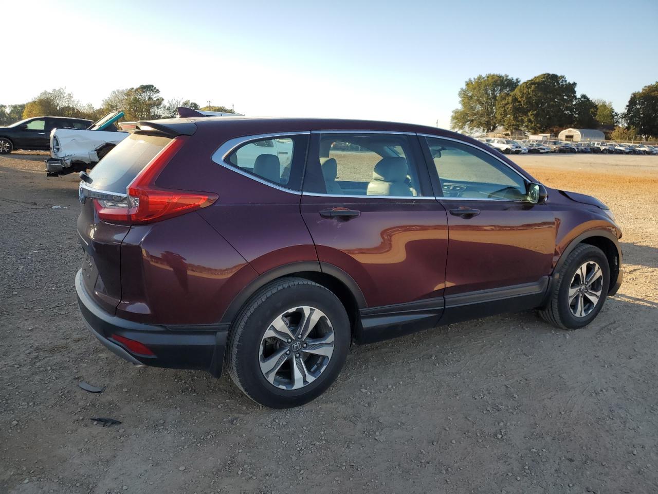 Изображение 3 2018 HONDA CR-V LX 2018 с VIN 2HKRW5H38JH406369