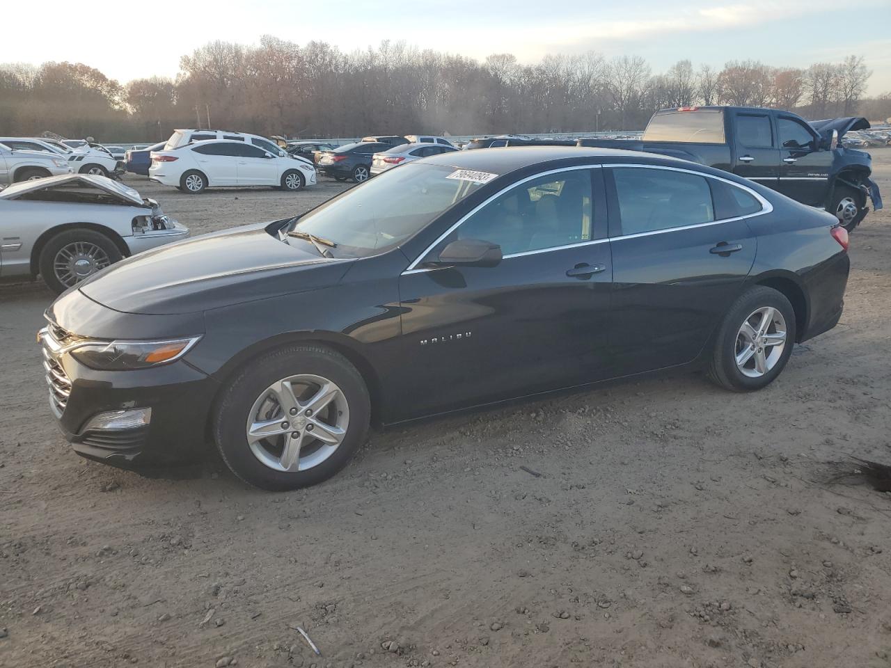 Изображение 1 2021 CHEVROLET MALIBU LS 2021 с VIN 1G1ZB5STXMF060918