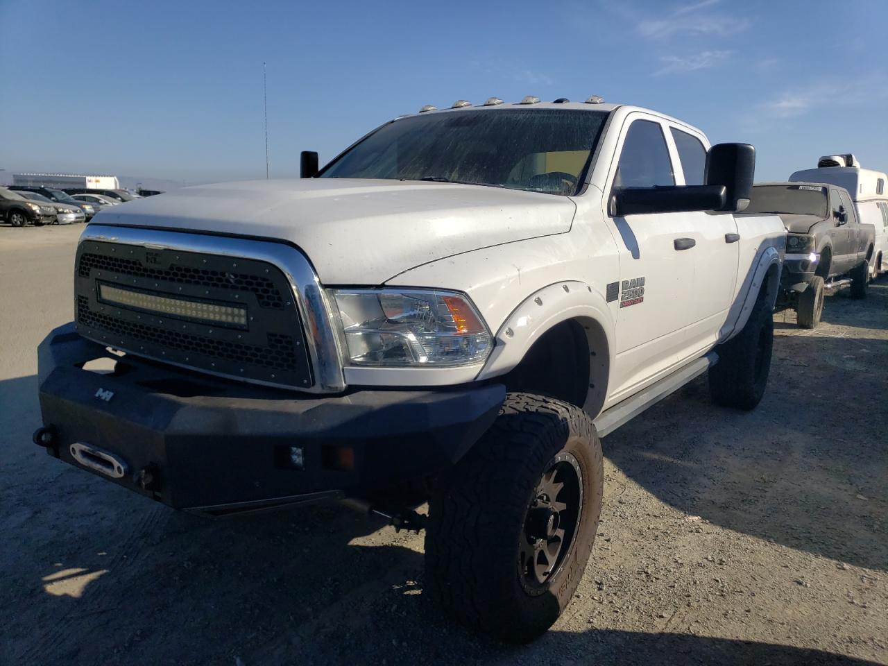 Image 1 of 2017 RAM 2500 ST 2017 with VIN 3C6UR5CLXHG519341