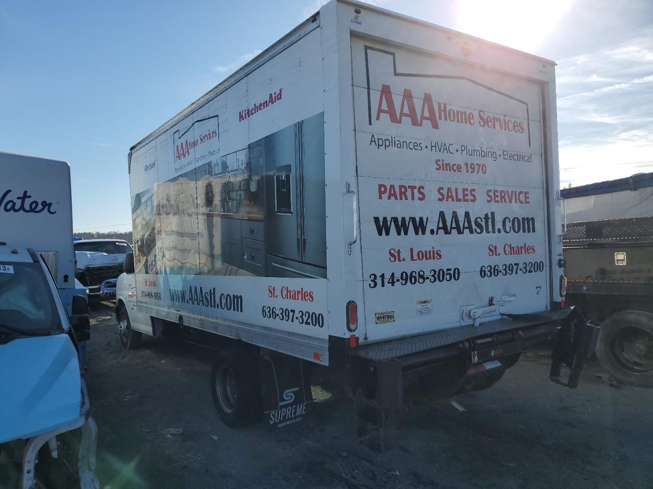 Image 2 of 2020 GMC SAVANA CUTAWAY G3500 2020 with VIN 7GZ37TCGXLN006921