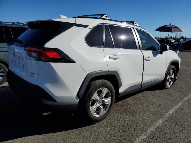 Image 3 of 2020 TOYOTA RAV4 XLE 2020 with VIN 2T3P1RFV7LC091532