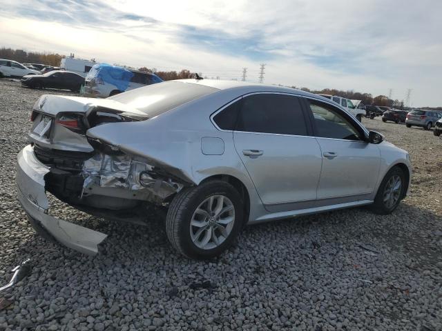 Obraz 3 z 2017 VOLKSWAGEN PASSAT S 2017 z VIN 1VWAT7A33HC031912