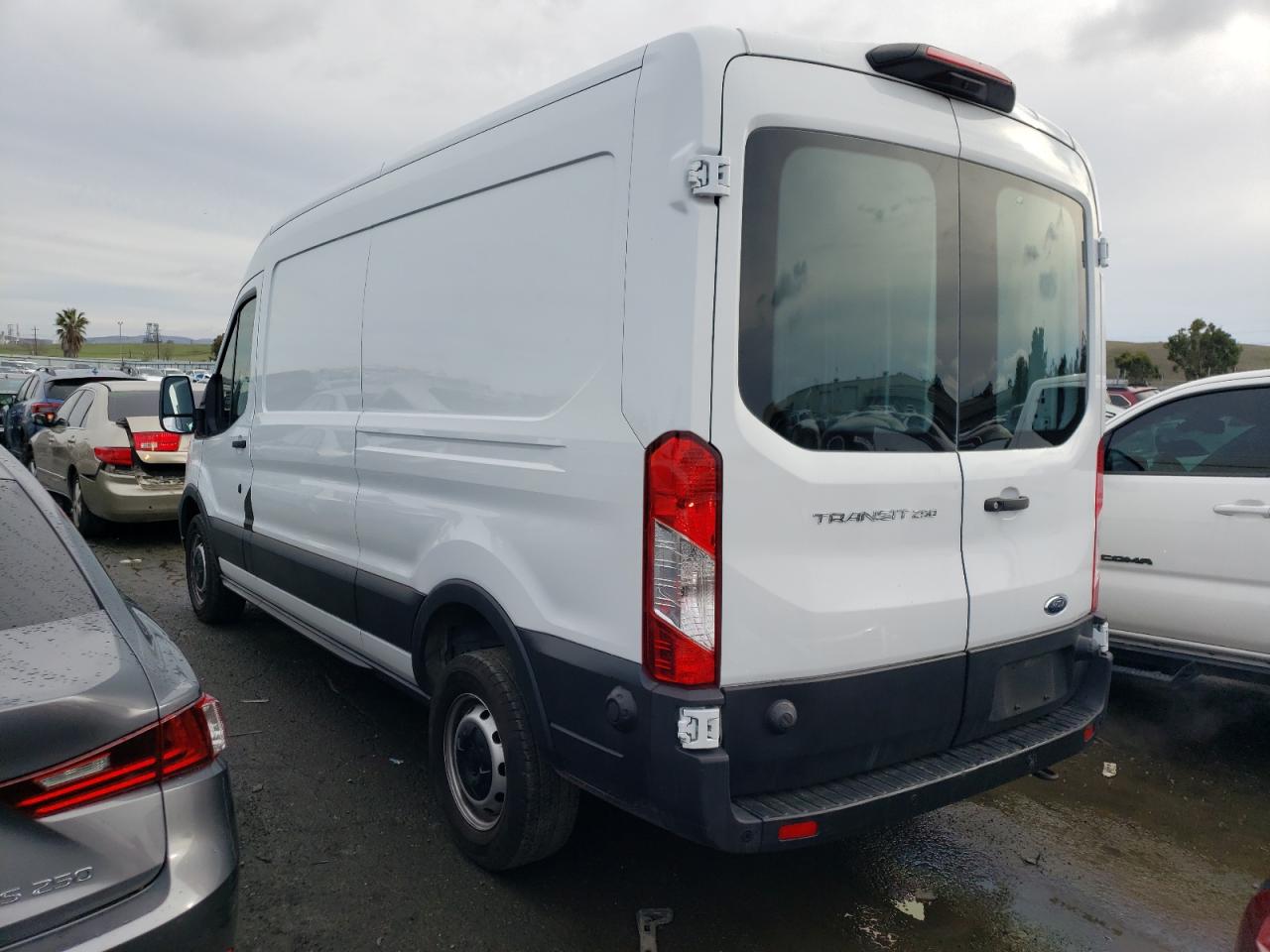Изображение 2 2020 FORD TRANSIT T-250 2020 с VIN 1FTBR1C87LKB03656