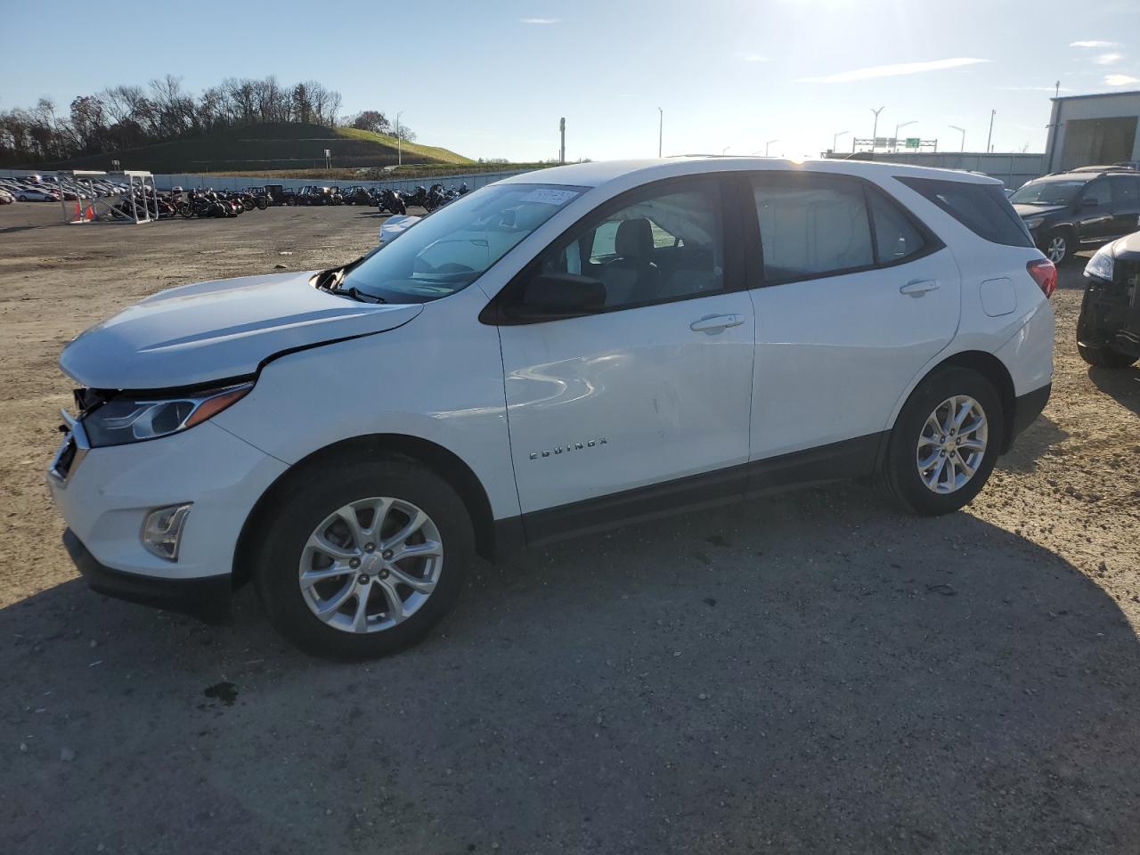 2018 CHEVROLET EQUINOX LS 2018 image