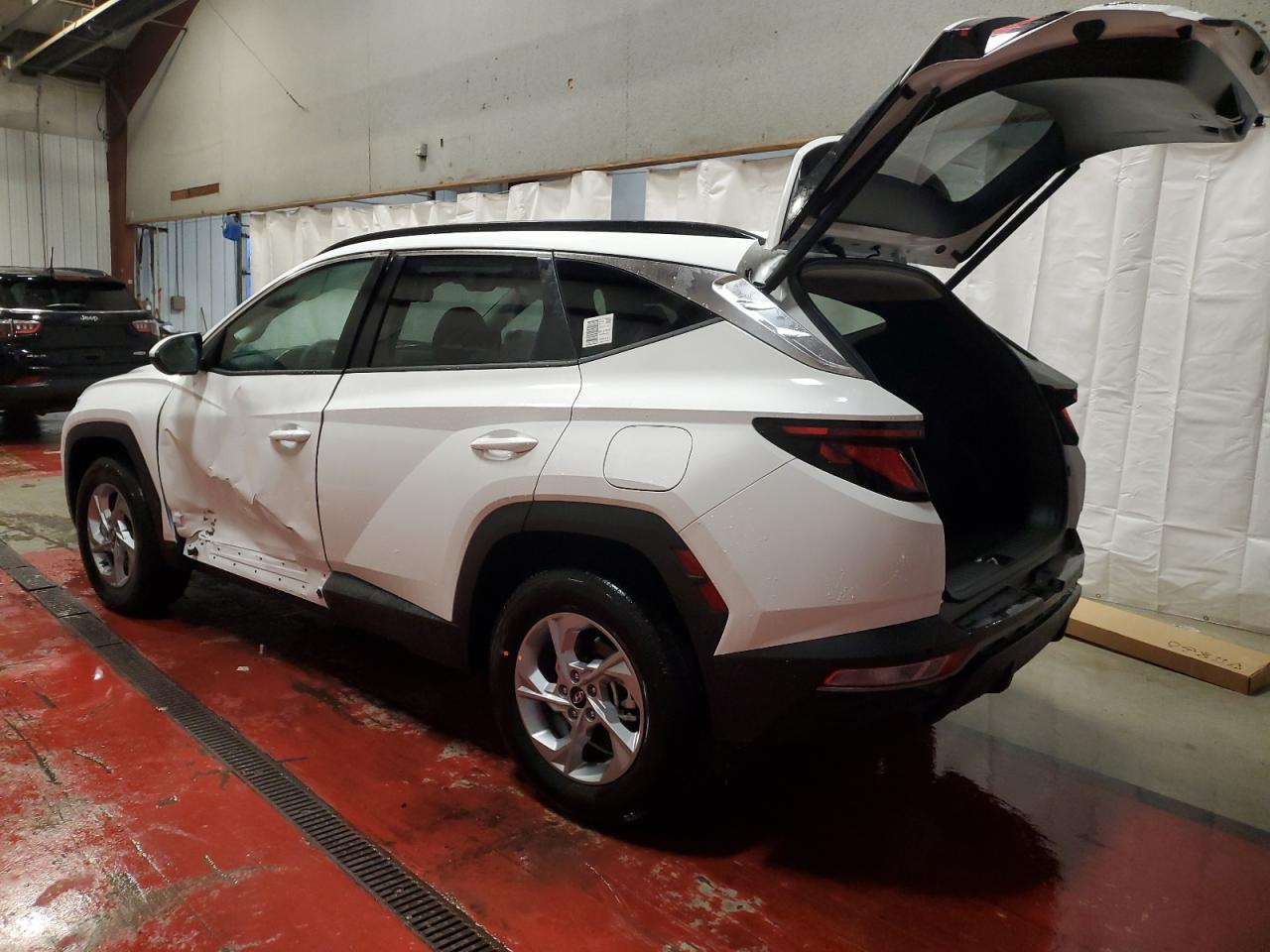 Image 2 of 2024 HYUNDAI TUCSON SEL 2024 with VIN 5NMJBCDE6RH318319