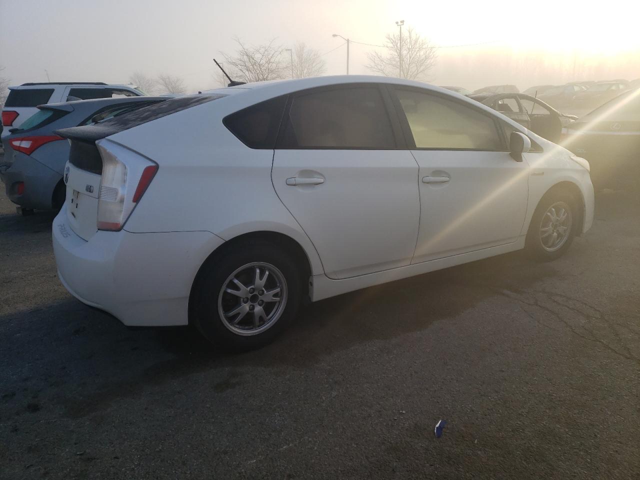 Изображение 3 2011 TOYOTA PRIUS  2011 с VIN JTDKN3DU7B5331088
