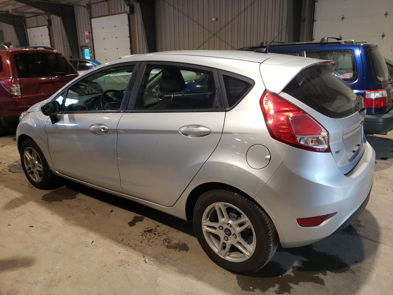 Изображение 2 2019 FORD FIESTA SE 2019 с VIN 3FADP4EJ3KM108138