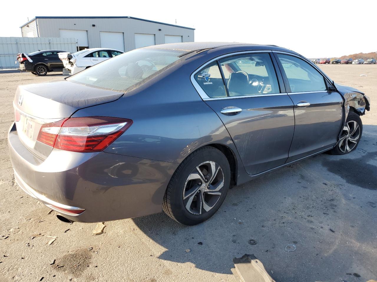 Obraz 3 z 2016 HONDA ACCORD LX 2016 z VIN 1HGCR2F4XGA000294