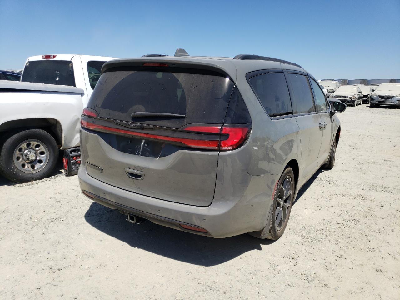 Obraz 3 z 2021 CHRYSLER PACIFICA TOURING L 2021 z VIN 2C4RC1BGXMR607212