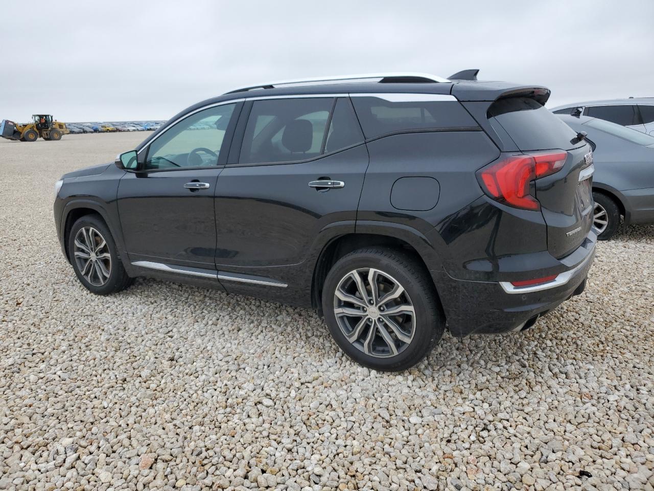 Image 2 of 2020 GMC TERRAIN DENALI 2020 with VIN 3GKALSEX5LL131157