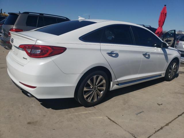 Obraz 3 z 2016 HYUNDAI SONATA SPORT 2016 z VIN 5NPE34AF5GH422172