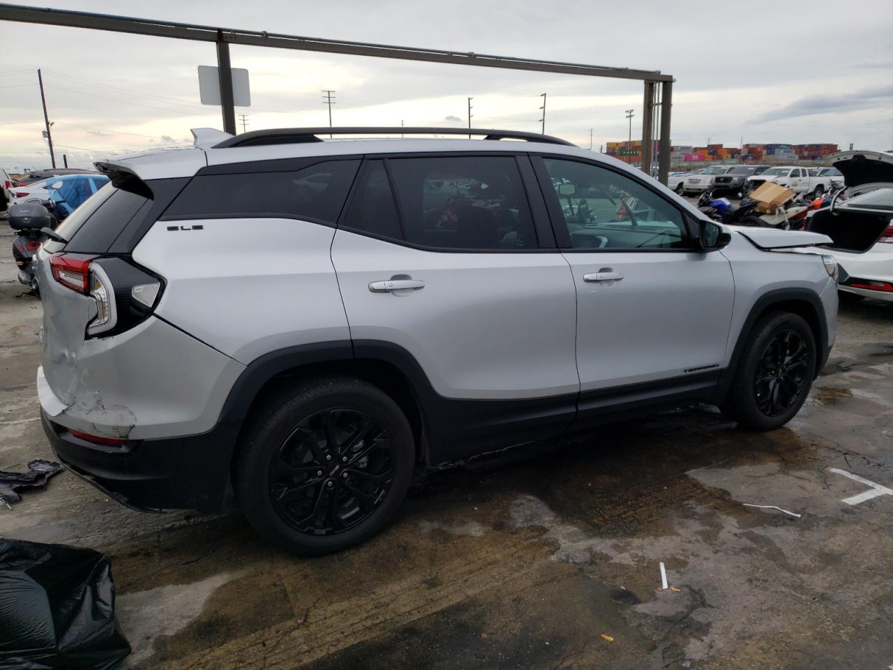 Image 3 of 2022 GMC TERRAIN SLE 2022 with VIN 3GKALMEV2NL269414