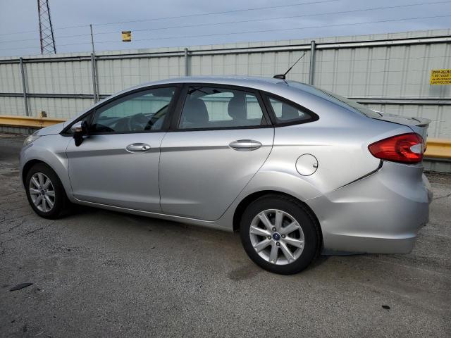 Image 2 of 2013 FORD FIESTA SE 2013 with VIN 3FADP4BJ7DM117920