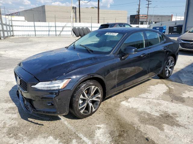 Изображение 1 2024 VOLVO S60 CORE 2024 с VIN 7JRL12FKXRG297198