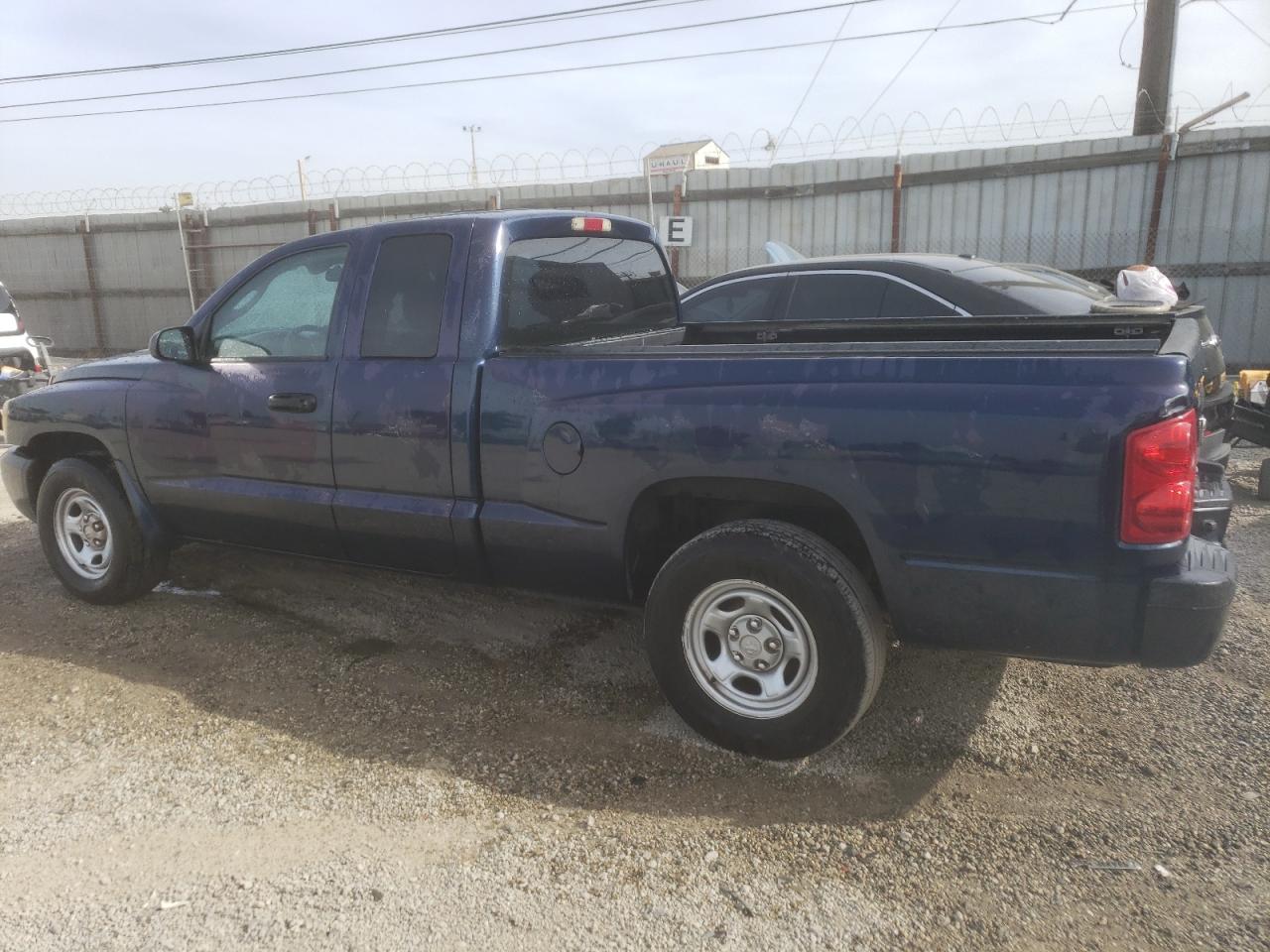 Изображение 2 2005 DODGE DAKOTA ST 2005 с VIN 1D7HE22K05S273200