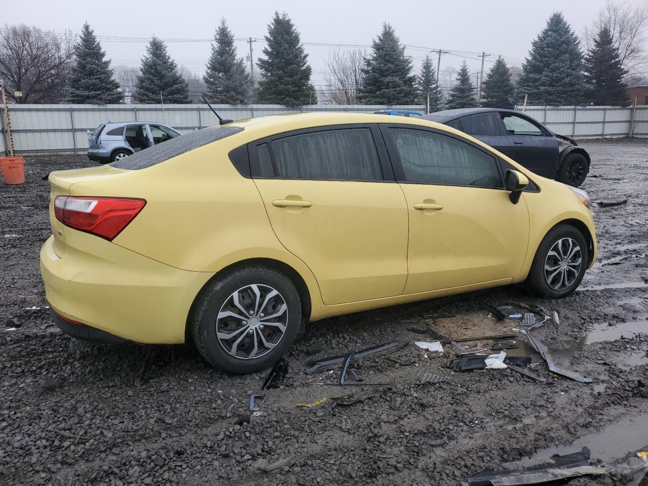Image 3 of 2016 KIA RIO LX 2016 with VIN KNADM4A30G6549921