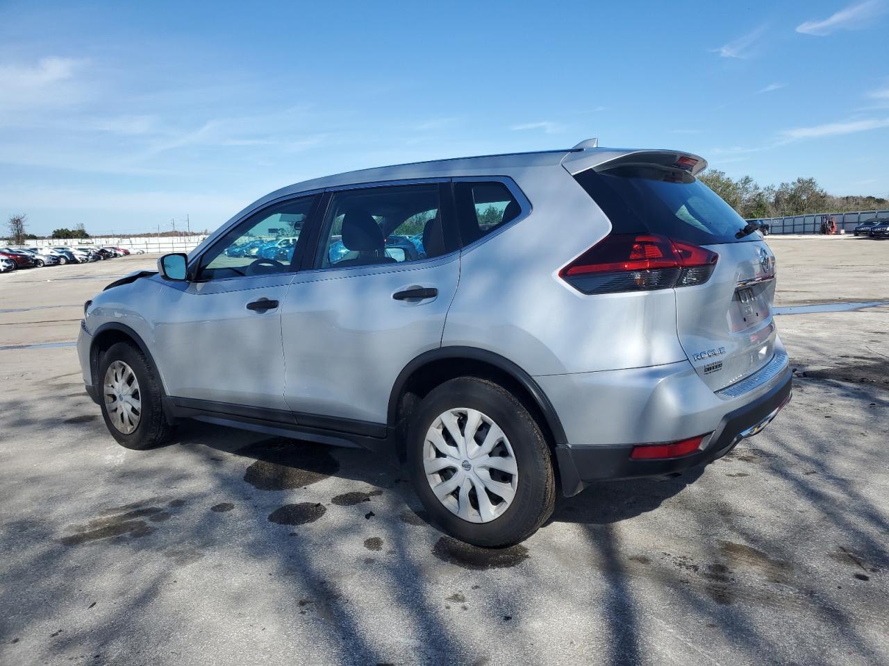 Изображение 2 2018 NISSAN ROGUE S 2018 с VIN 5N1AT2MT4JC755756