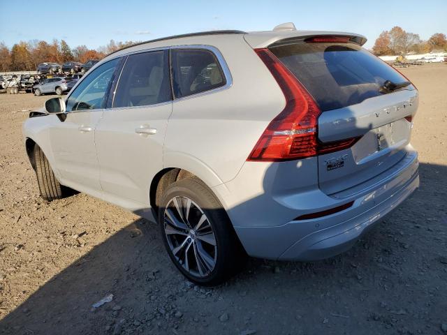 Изображение 2 2022 VOLVO XC60 B5 MOMENTUM 2022 с VIN YV4L12RK8N1952639