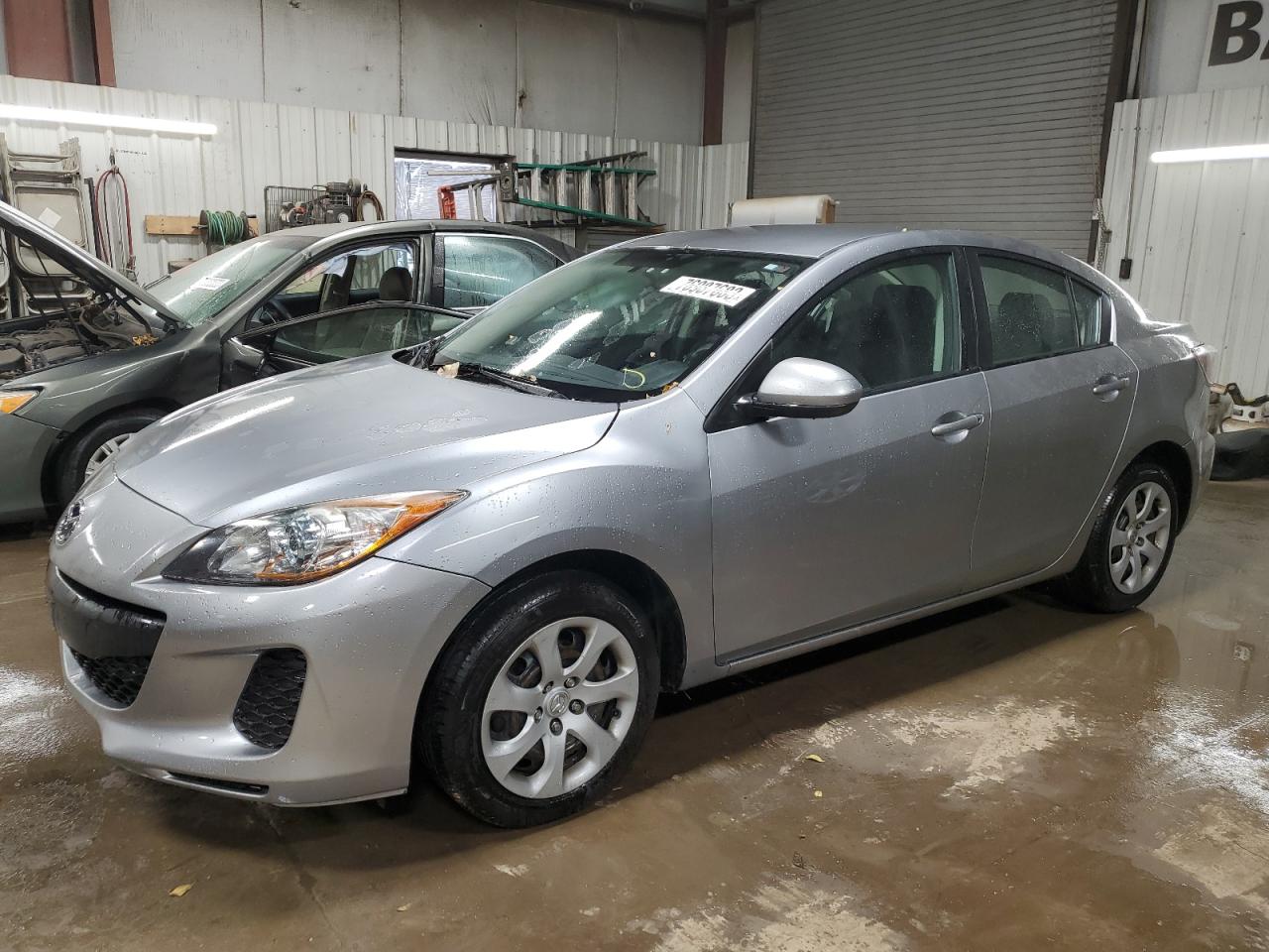 Image 1 of 2013 MAZDA 3 I 2013 with VIN JM1BL1U74D1766455