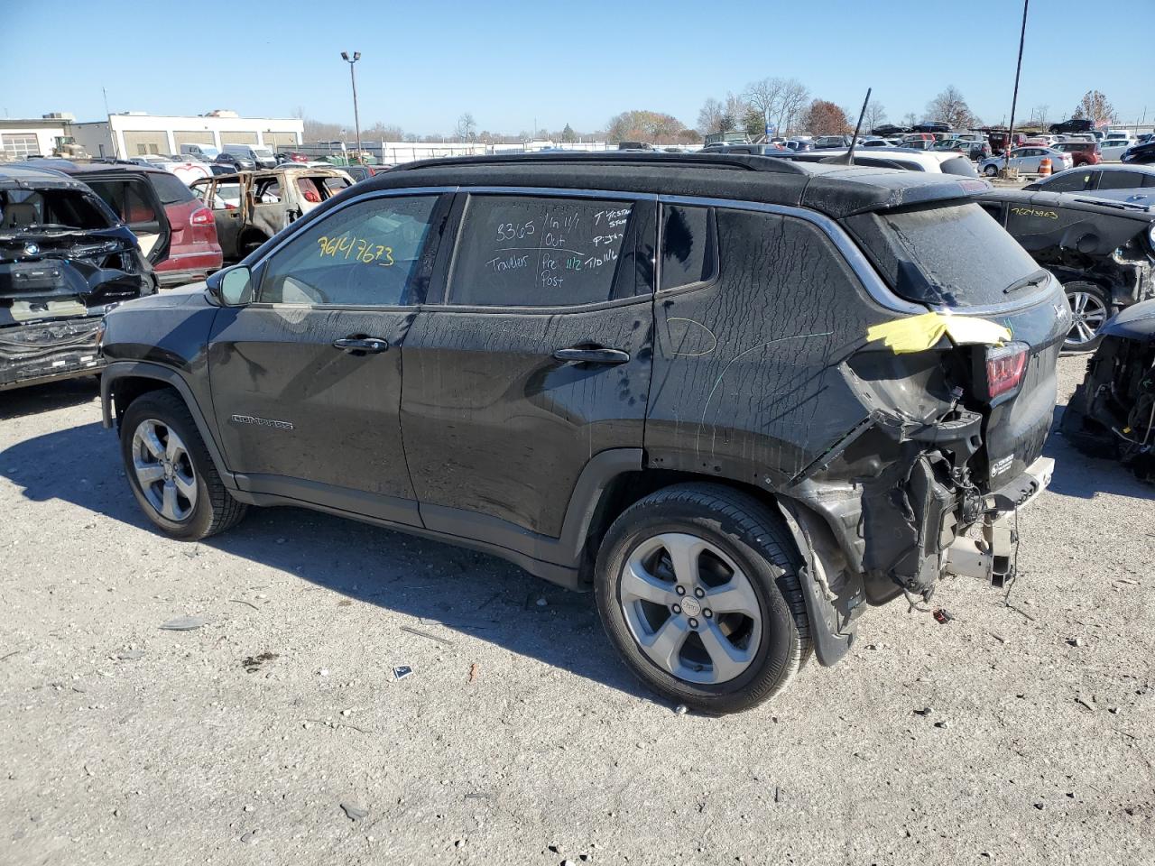 Image 2 of 2018 JEEP COMPASS LATITUDE 2018 with VIN 3C4NJCBB0JT233562