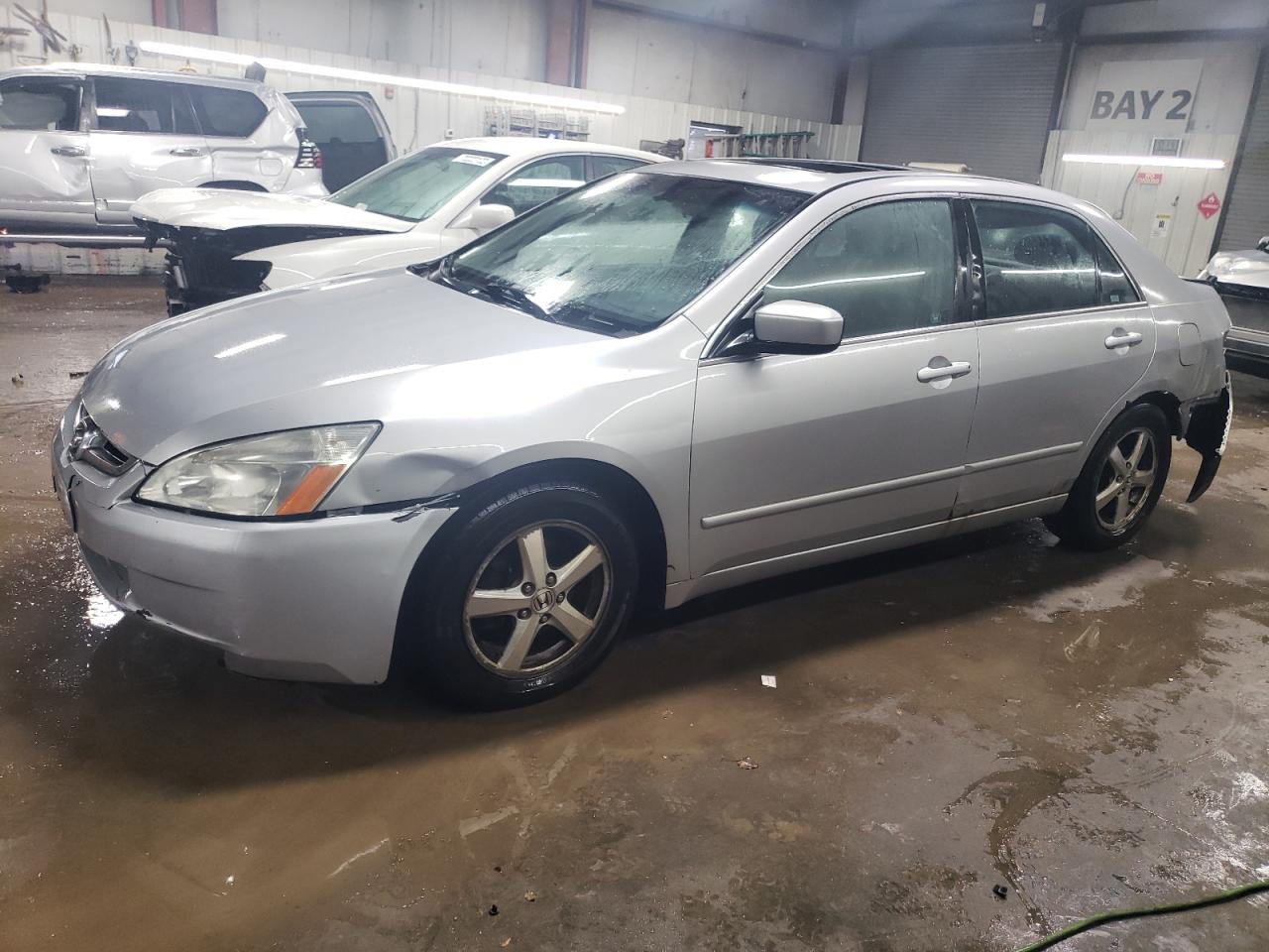 Obraz 1 z 2004 HONDA ACCORD EX 2004 z VIN 1HGCM56834A036536