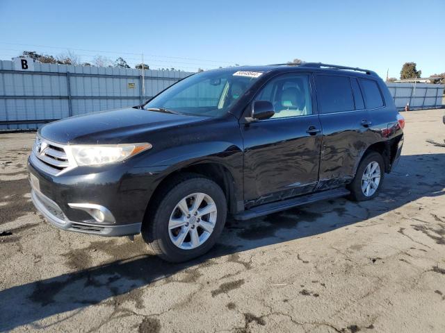Obraz 1 z 2011 TOYOTA HIGHLANDER BASE 2011 z VIN 5TDBK3EH8BS071028