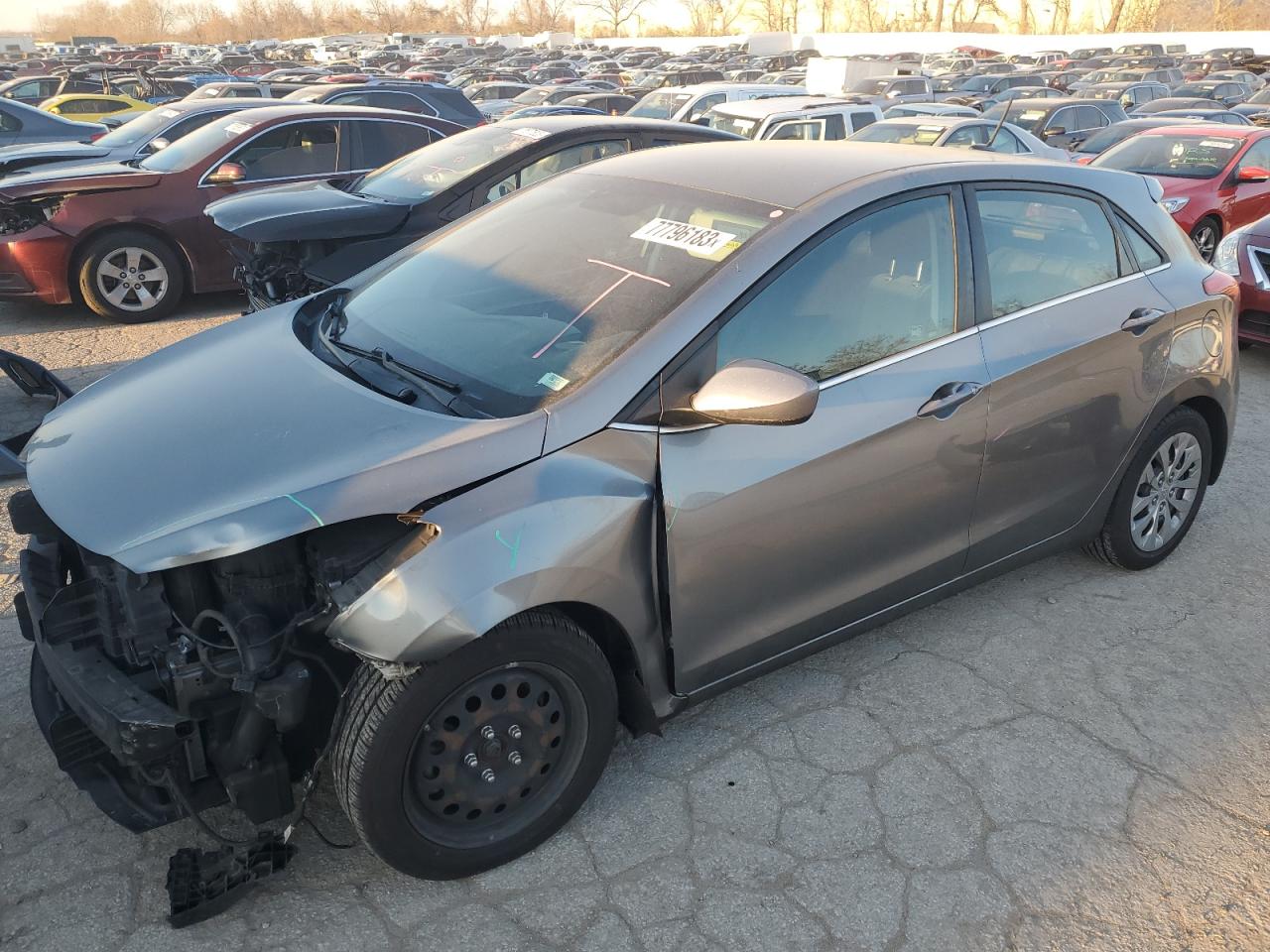 Изображение 1 2017 HYUNDAI ELANTRA GT  2017 с VIN KMHD35LH5HU367449