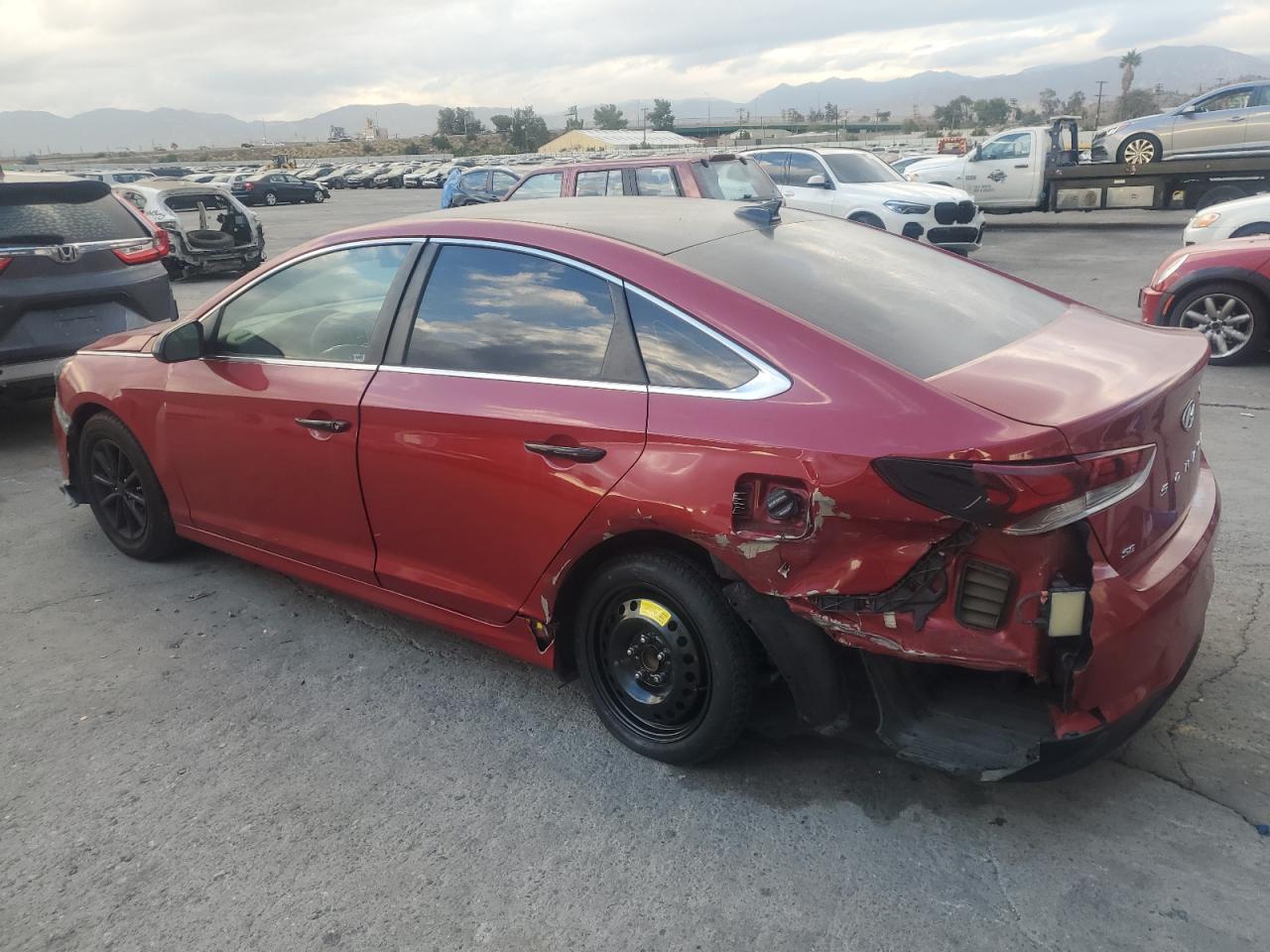 Image 2 of 2018 HYUNDAI SONATA SE 2018 with VIN 5NPE24AF7JH608483