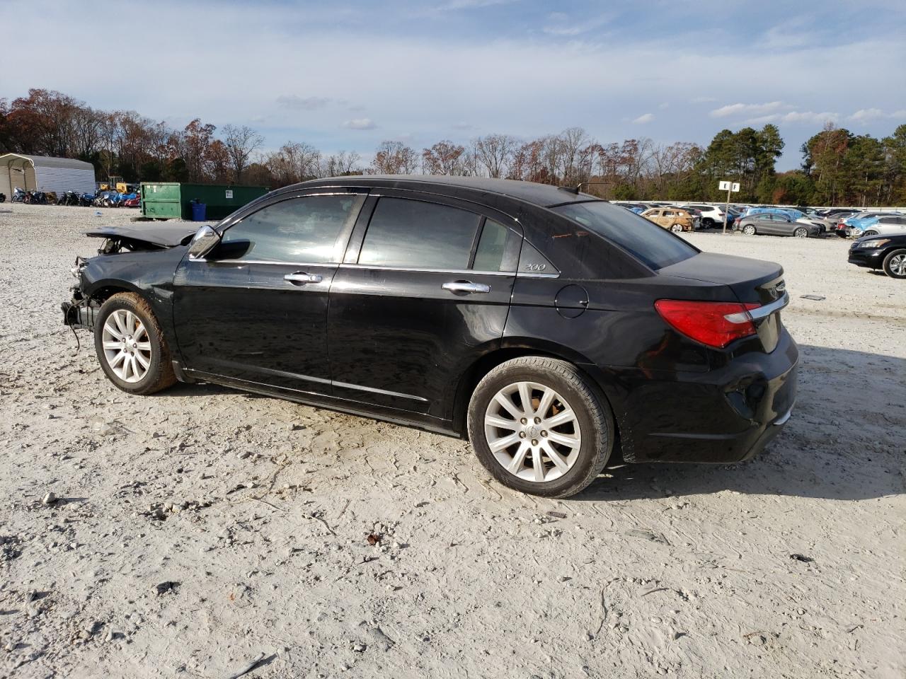 Изображение 2 2013 CHRYSLER 200 LIMITED 2013 с VIN 1C3CCBCGXDN699398